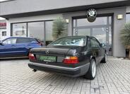 Mercedes-Benz 124 5
