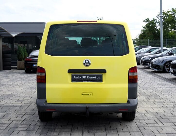 Volkswagen Caravelle 5