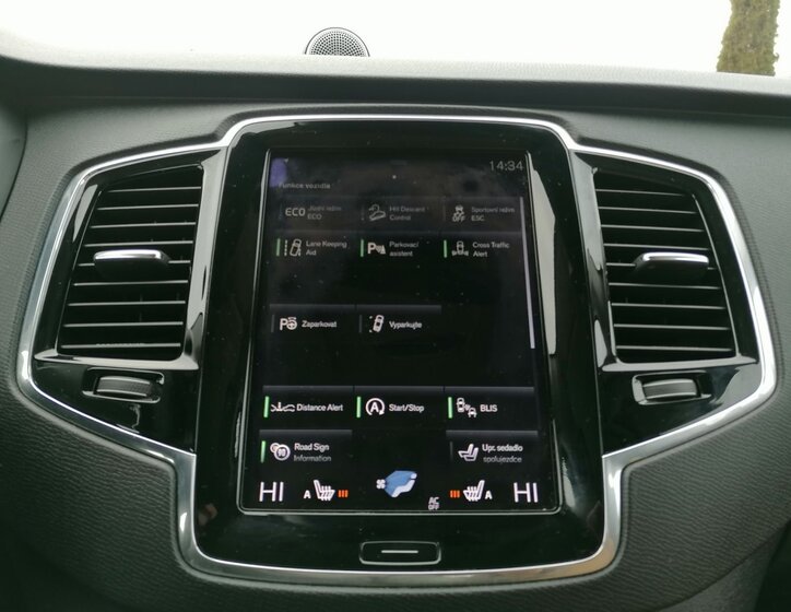 Volvo XC90 Kombi 2,0 l 165 kw