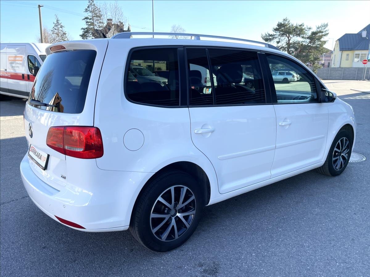 Volkswagen Touran MPV 1,6 l 77 kw