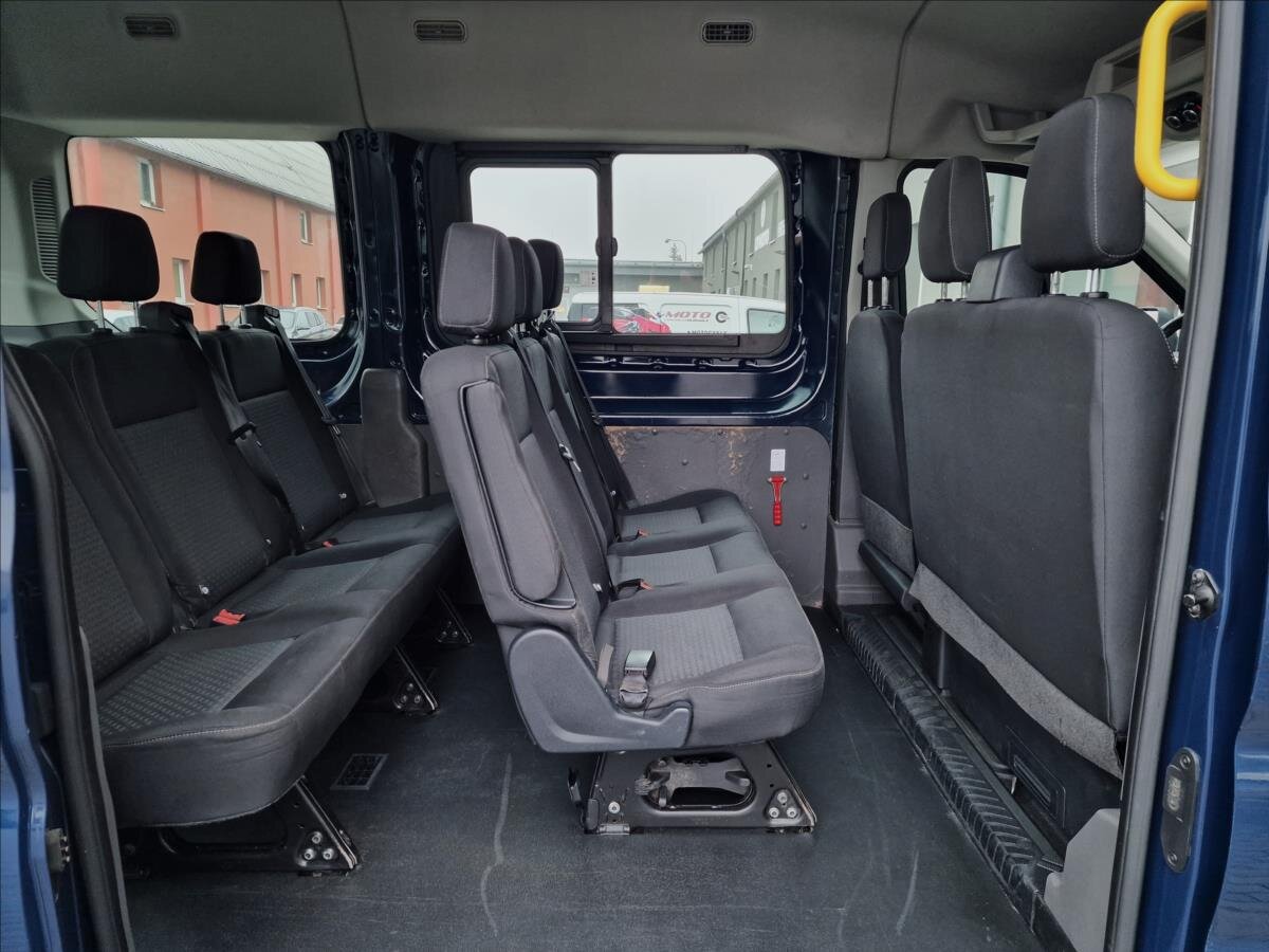 Ford Transit Kombi 2,0 l 96 kw