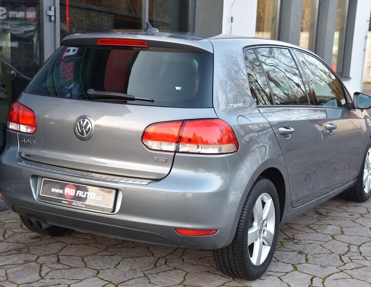 Volkswagen Golf 8