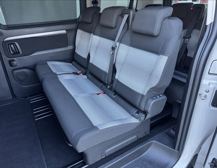 Citroën SpaceTourer Kombi 2,0 l 130 kw