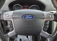 Ford Galaxy 18