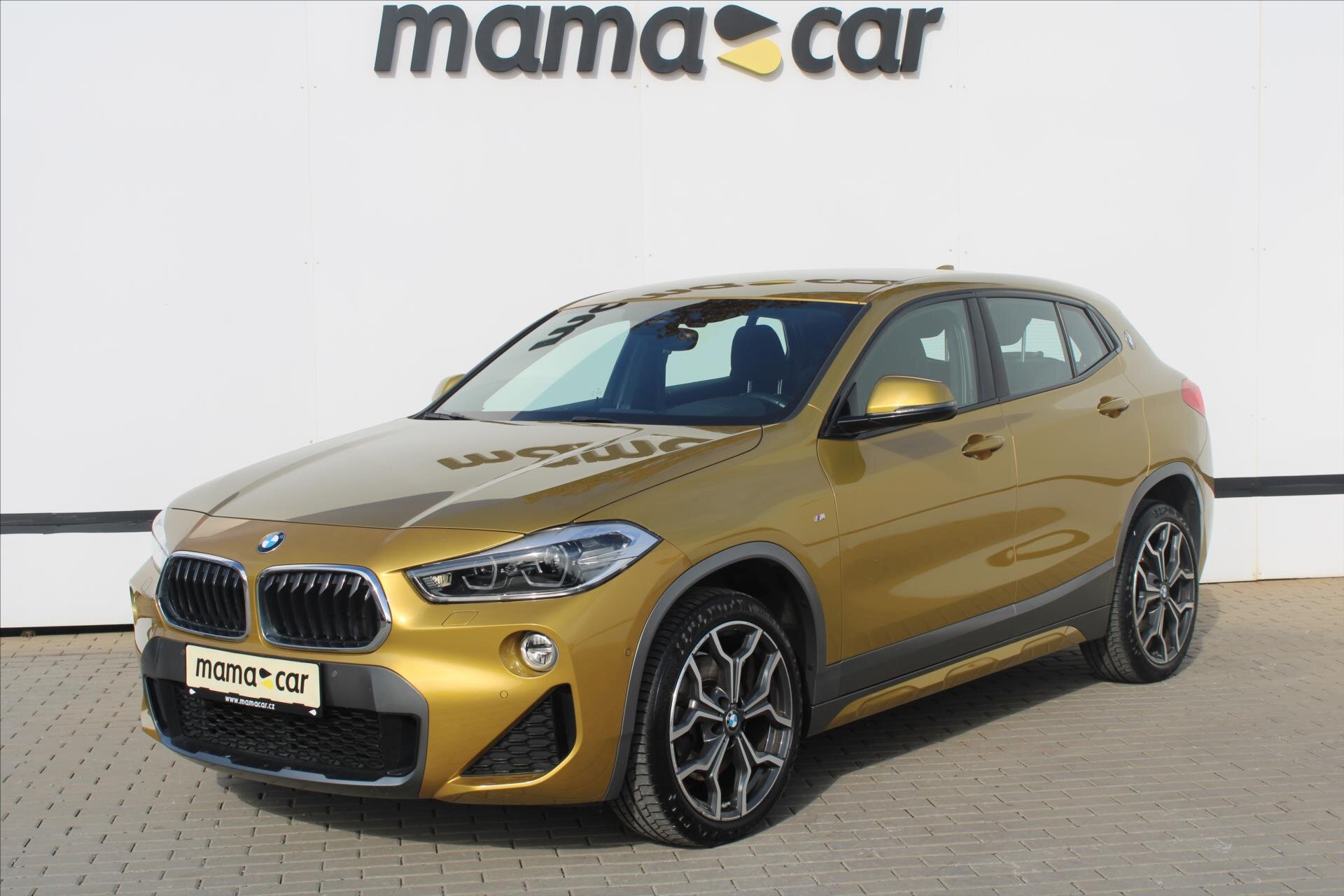 BMW X2 SUV / Terénní 2,0 l 140 kw
