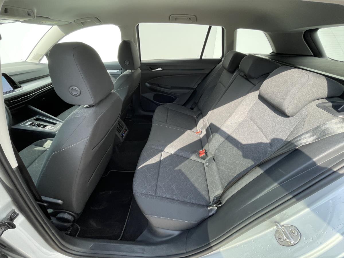 Volkswagen Golf Kombi 1,5 l 110 kw