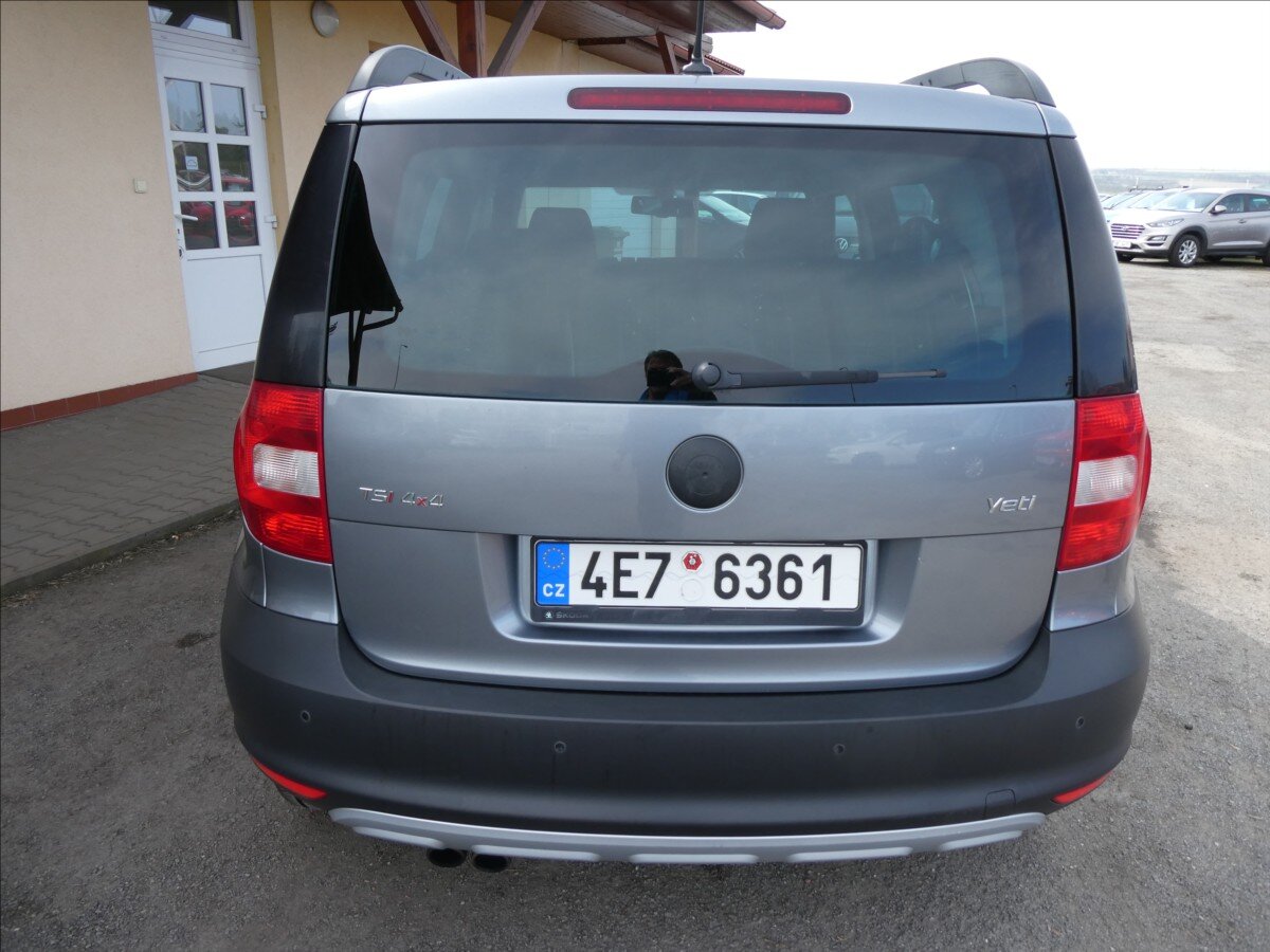 Škoda Yeti SUV / Terénní 1,8 l 118 kw