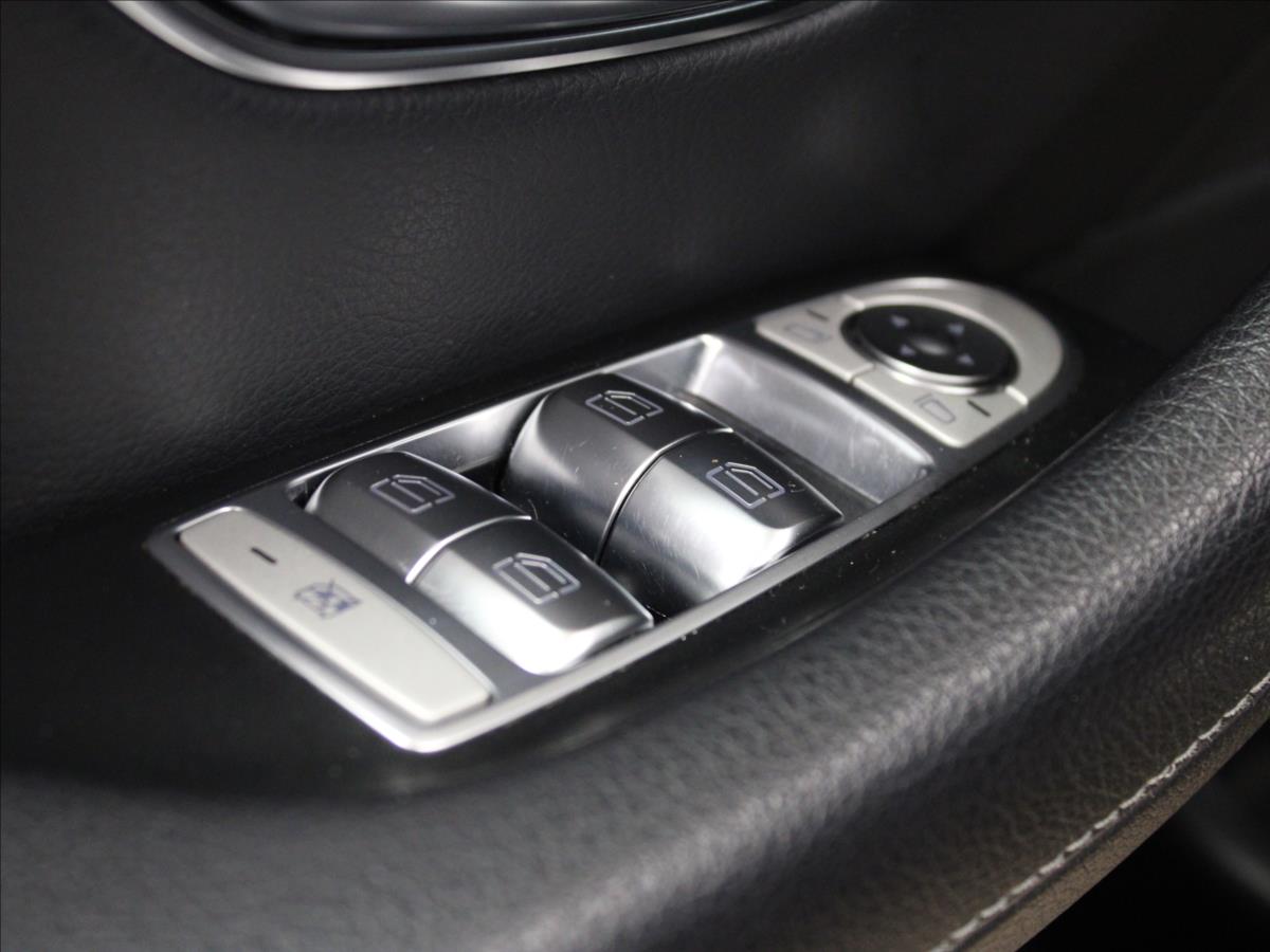 Mercedes-Benz Třídy E