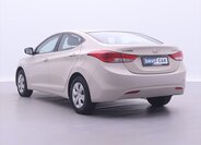 Hyundai Elantra 5