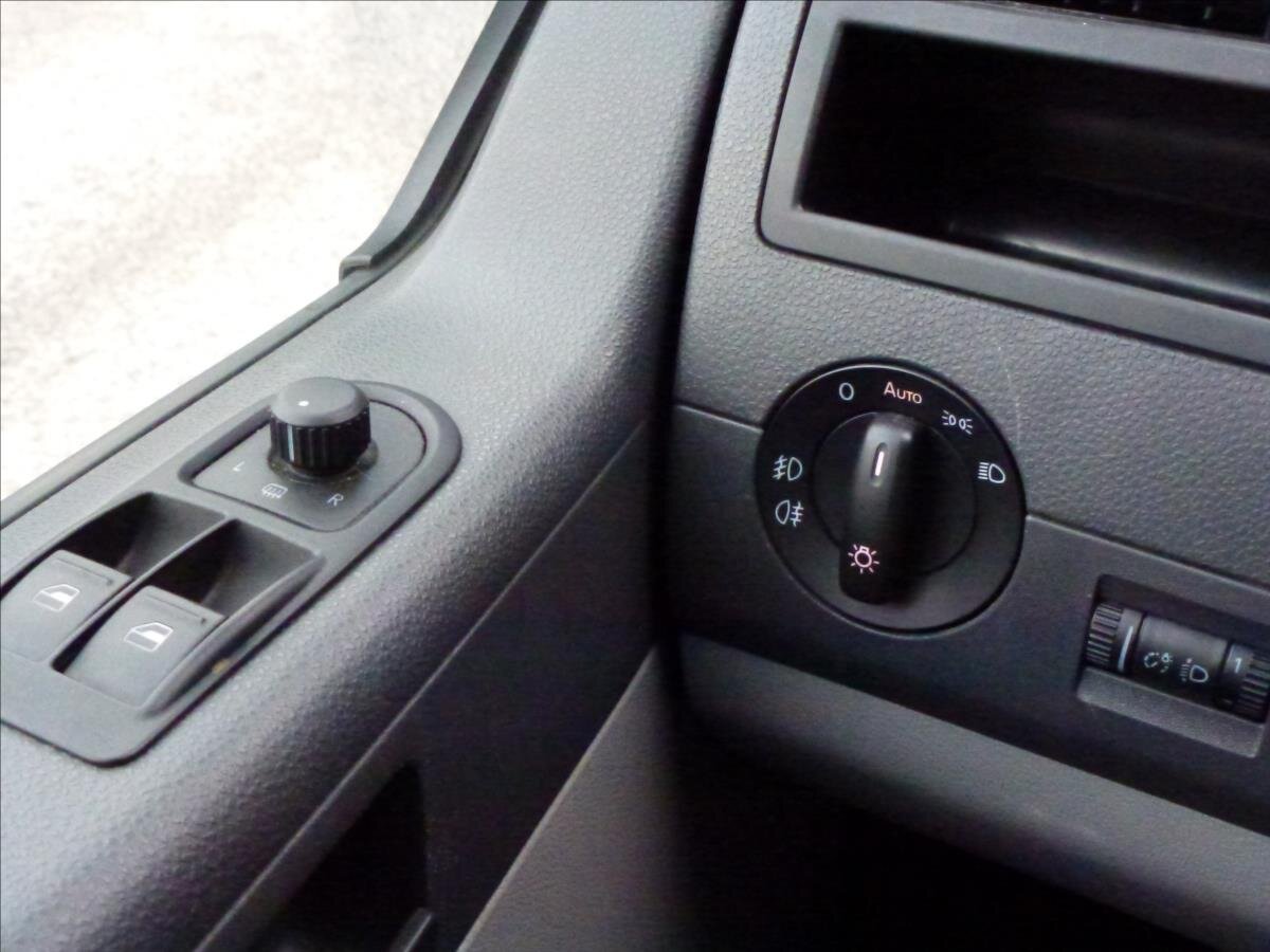 Volkswagen Transporter Ostatní 2,0 l 75 kw