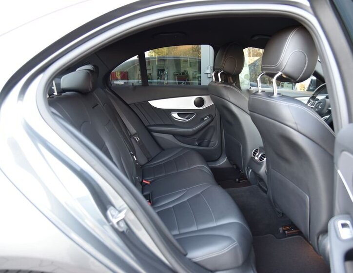 Mercedes-Benz Třídy C Sedan / Limuzína 2,1 l 125 kw