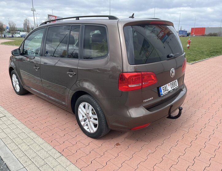 Volkswagen Touran Ostatní 1,2 l 77 kw