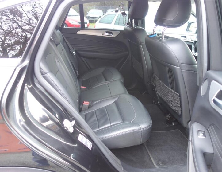 Mercedes-Benz GLE SUV 3,0 l 190 kw