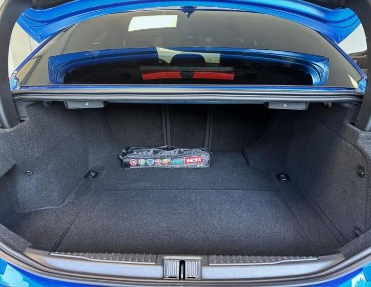 Alfa Romeo Giulia 21