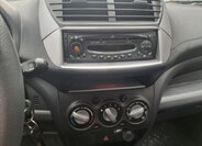 Suzuki Alto Hatchback 996,0 50 kw