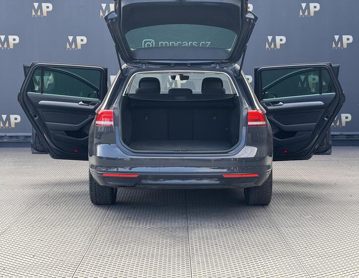 Volkswagen Passat 10