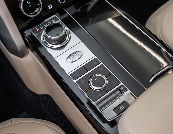 Land Rover Range Rover 19