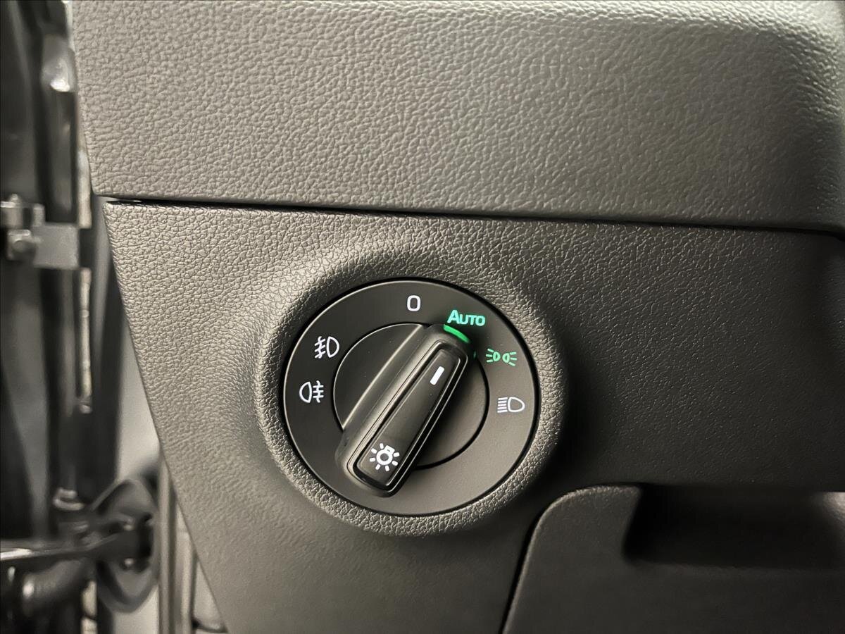 Škoda Karoq SUV 1,5 l 110 kw