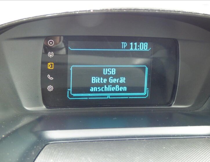 Ford Kuga SUV / Terénní 2,0 l 110 kw