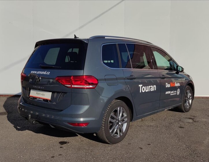 Volkswagen Touran MPV 1,5 l 110 kw