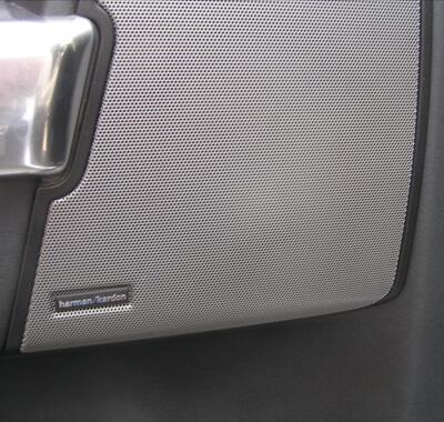 Land Rover Discovery 17