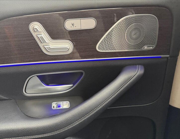 Mercedes-Benz GLS 15