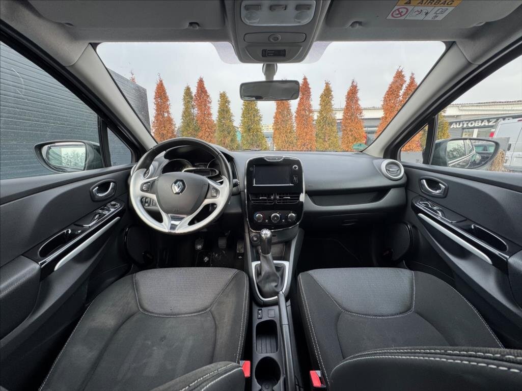 Renault Clio Hatchback 898,0 66 kw