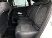 Mercedes-Benz GLA 11