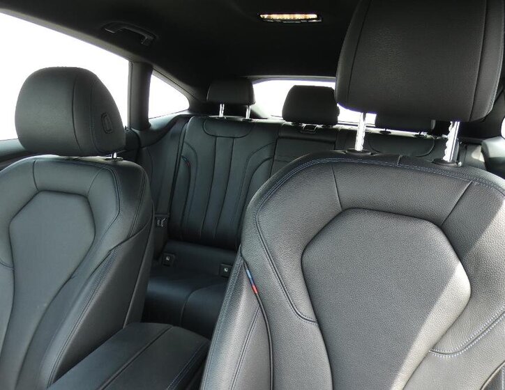 BMW Řada 6 Liftback 3,0 l 195 kw