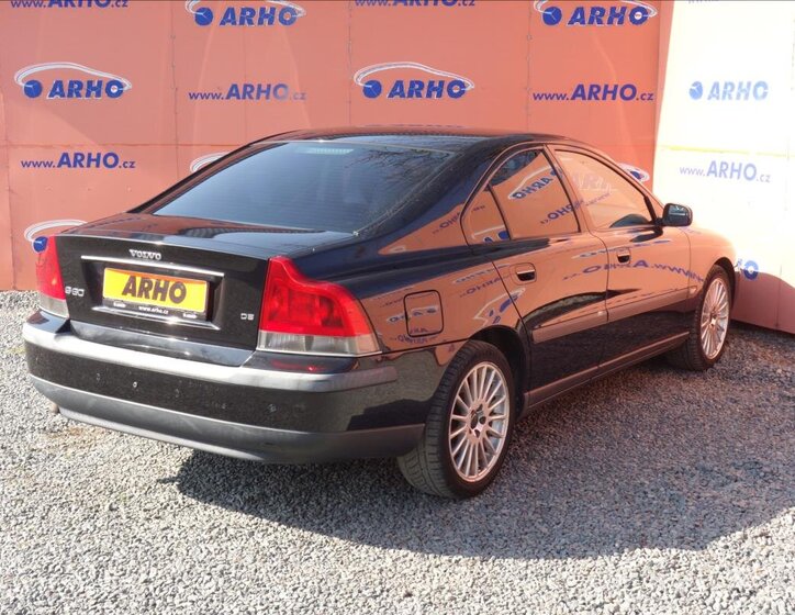 Volvo S60 Sedan 2,4 l 120 kw