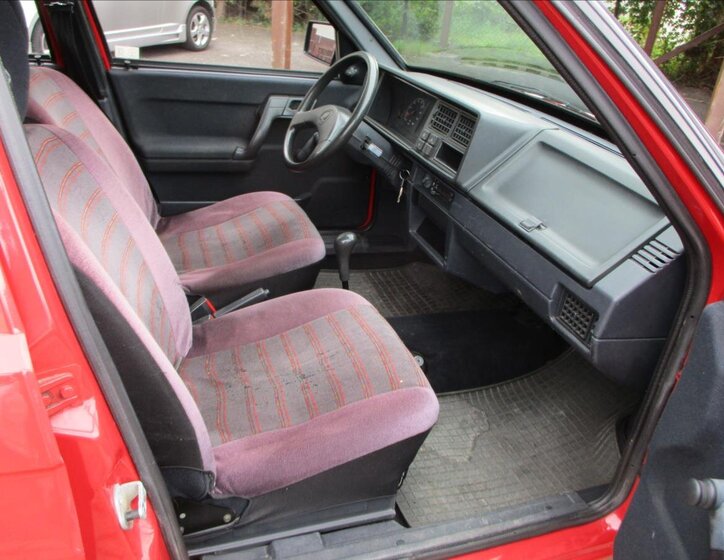 Škoda Forman Kombi 1,3 l 43 kw