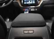 Volvo XC60 SUV / Terénní 2,0 l 184 kw