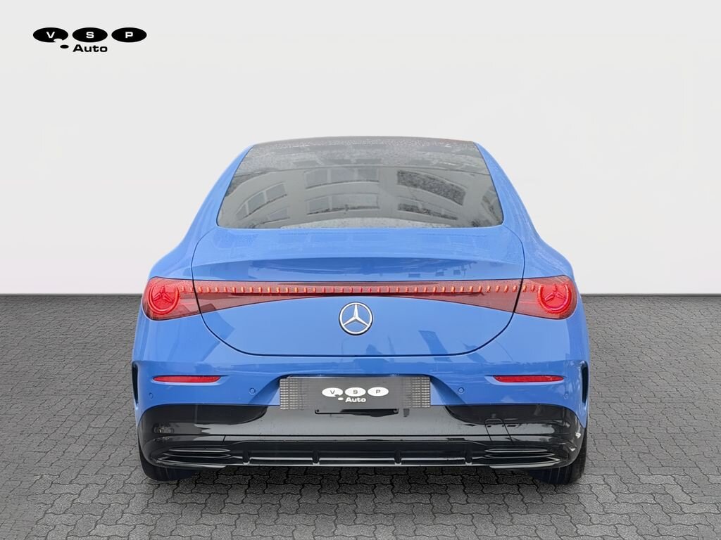 Mercedes-Benz CLA Sedan 1,5 l 120 kw