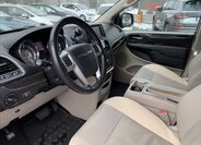 Chrysler Town & Country VAN-Minibus 3,6 l 211 kw