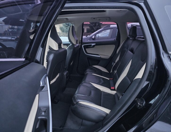 Volvo XC60 SUV 3,0 l 224 kw