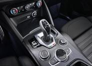 Alfa Romeo Stelvio 16