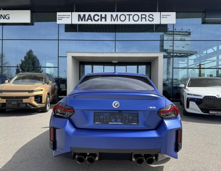 BMW M2 11