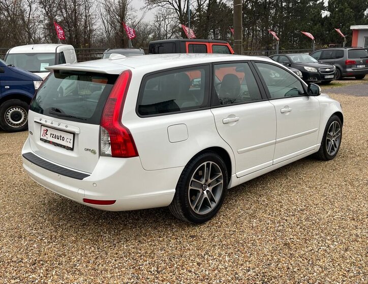Volvo V50 7