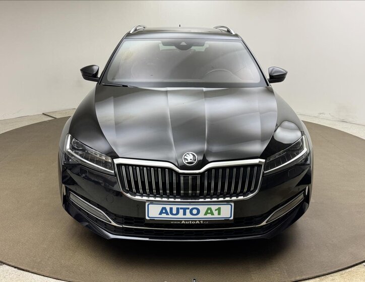 Škoda Superb Kombi 2,0 l 110 kw