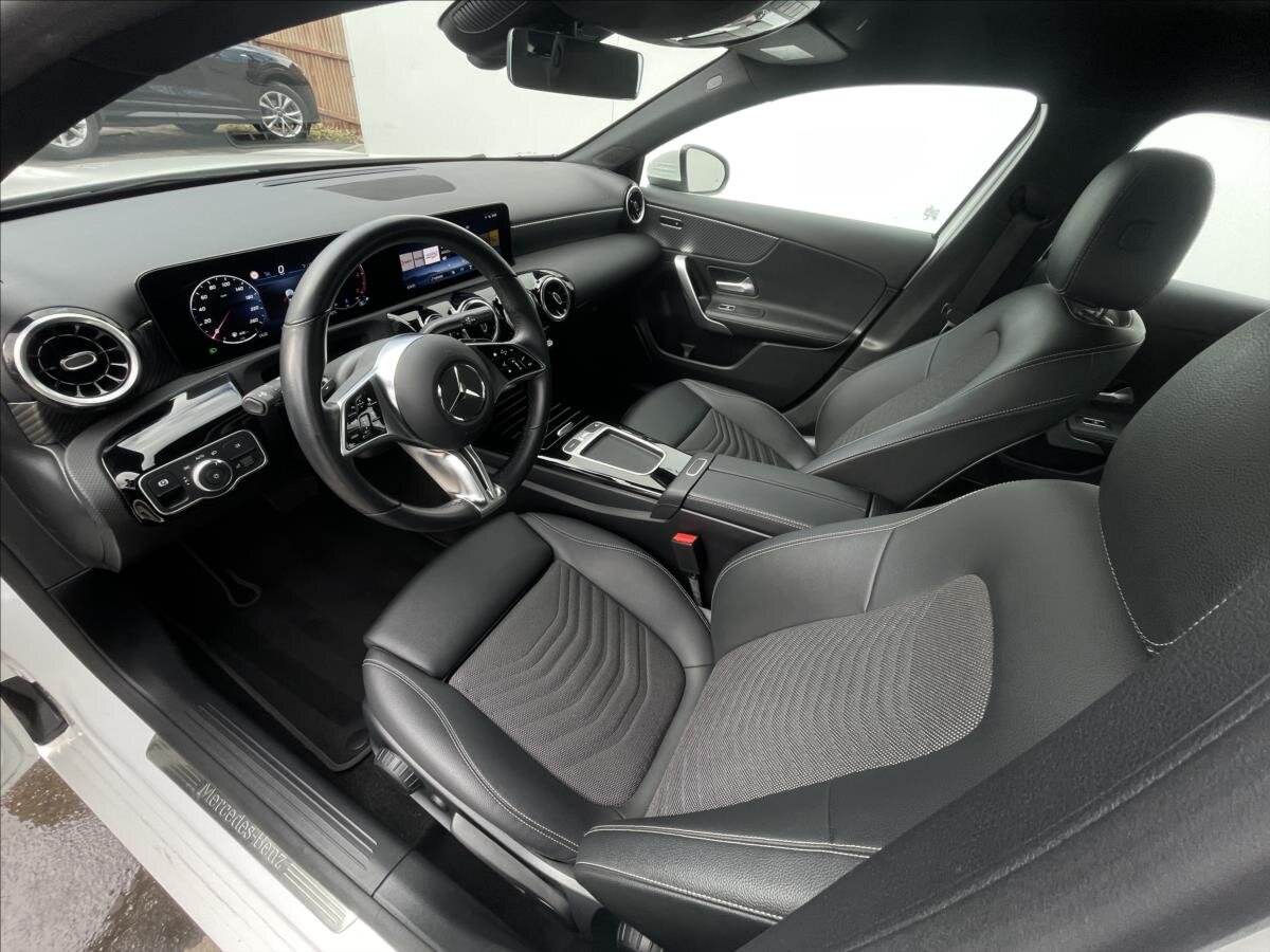 Mercedes-Benz Třídy A Hatchback 2,0 l 110 kw