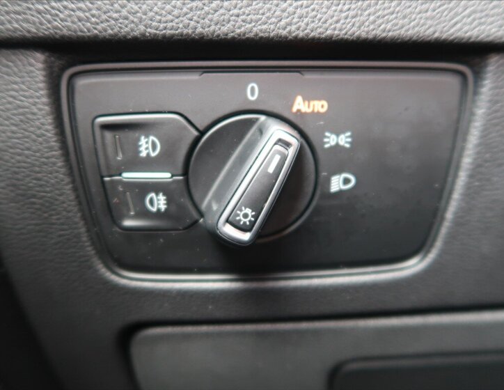 Volkswagen Passat Kombi 2,0 l 147 kw