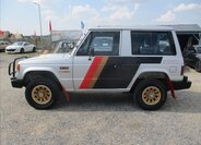 Mitsubishi Pajero SUV 2,5 l 70 kw