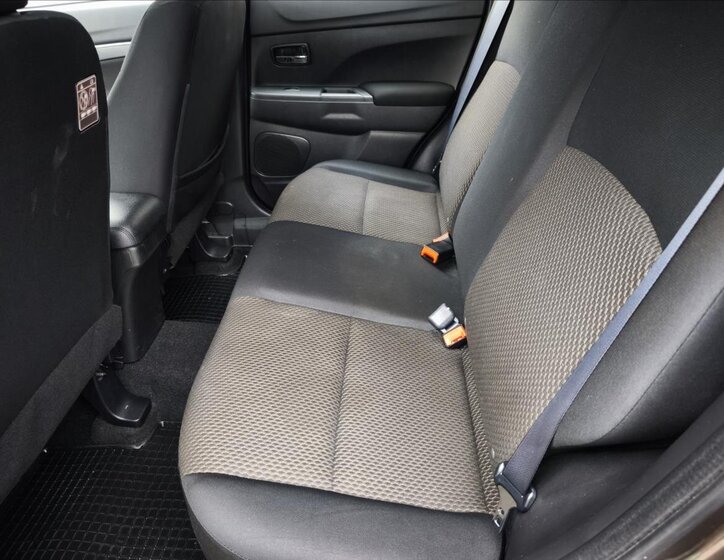 Mitsubishi ASX SUV 1,6 l 86 kw