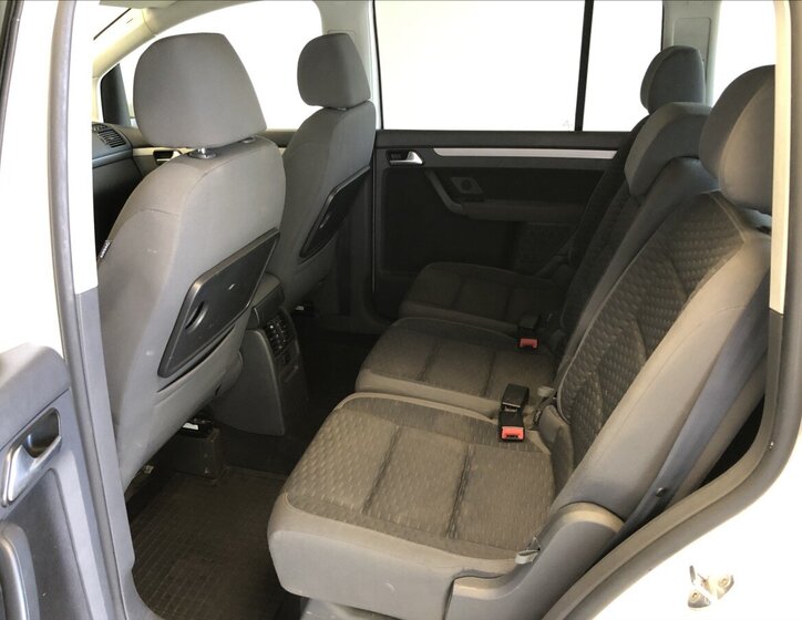 Volkswagen Touran VAN-Minibus 1,9 l 77 kw