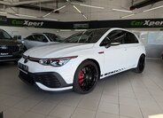 Volkswagen Golf Hatchback 2,0 l 221 kw