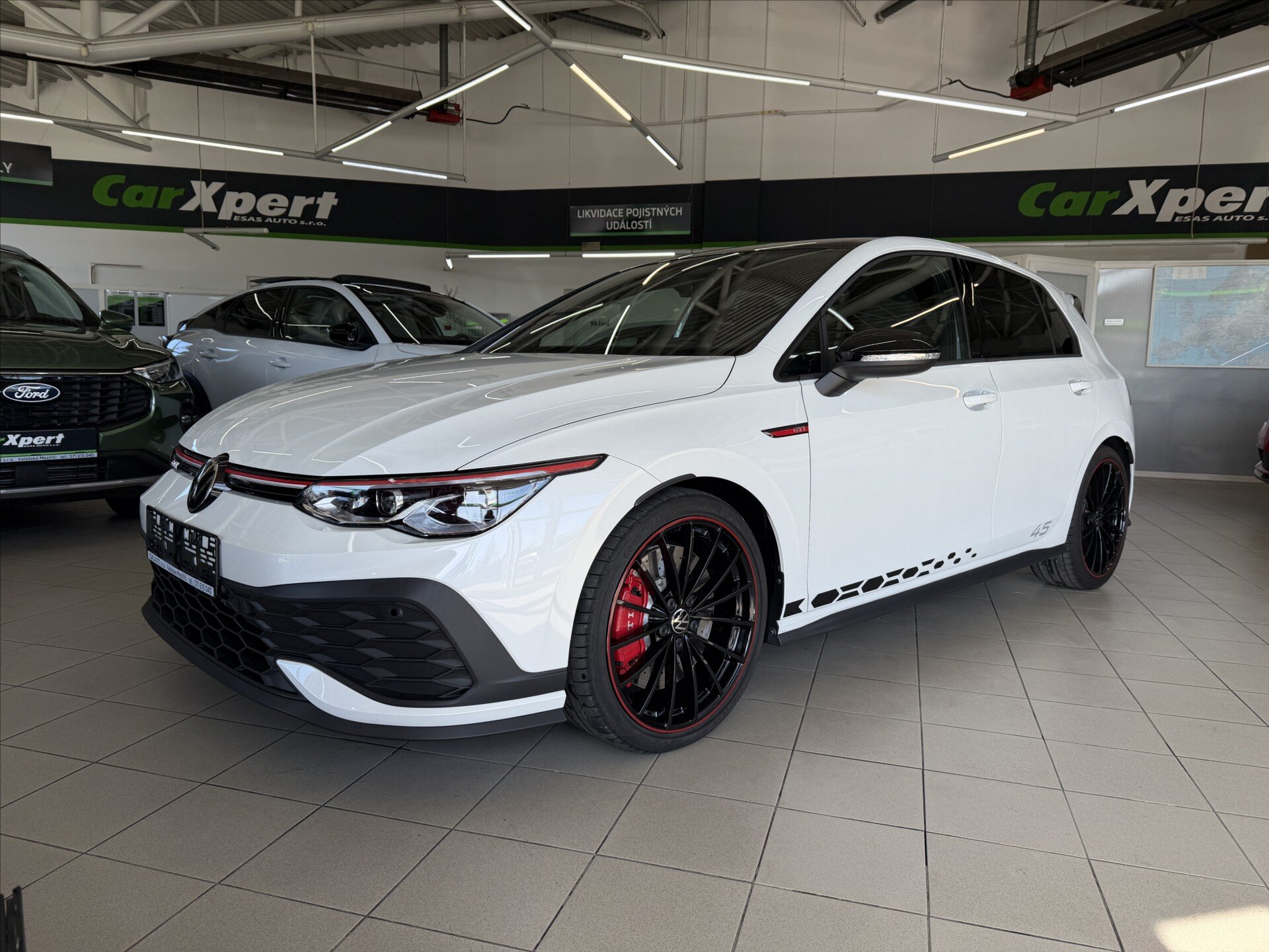 Volkswagen Golf Hatchback 2,0 l 221 kw