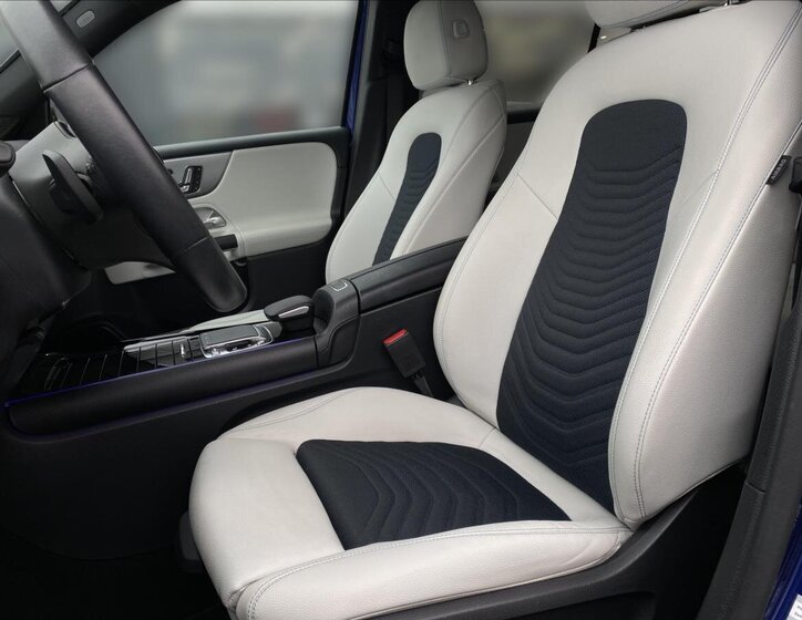 Mercedes-Benz GLB SUV / Terénní 2,0 l 110 kw