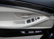 BMW Řada 5 Sedan 3,0 l 230 kw
