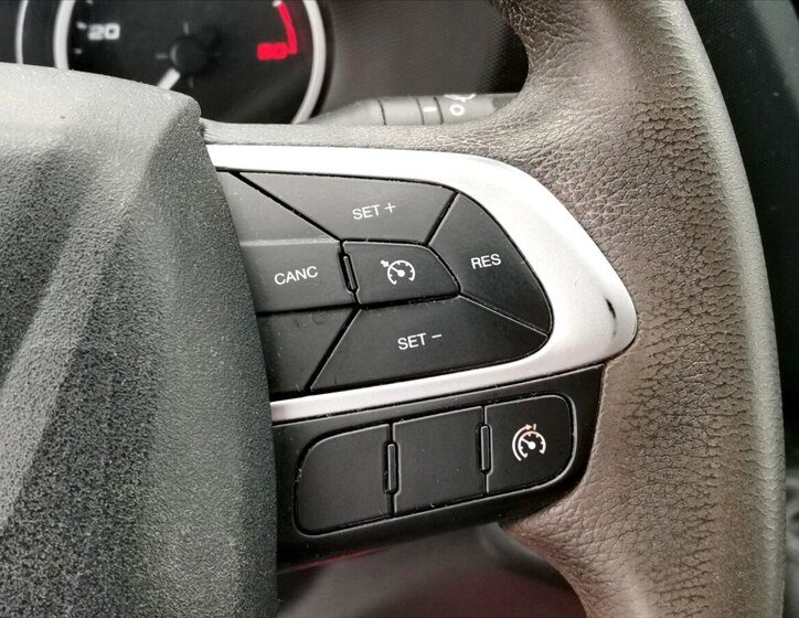 Iveco Daily Sklápěč 2,3 l 100 kw