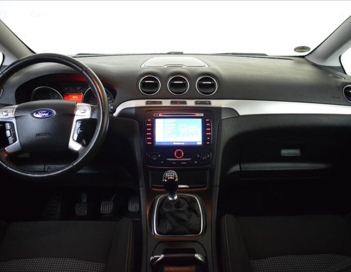 Ford S-MAX MPV 1,6 l 118 kw